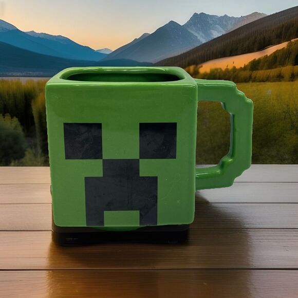 Minecraft Other - Minecraft Creeper Ceramic Face Mug Tea Coffee Game Green Cup Mojang Jinx 8oz